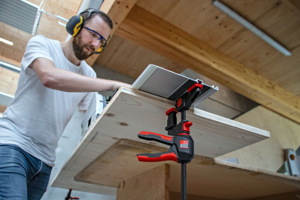 ezr360_work_wood_1
